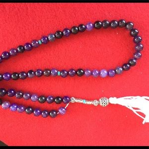 Amethyst stone with silver beads